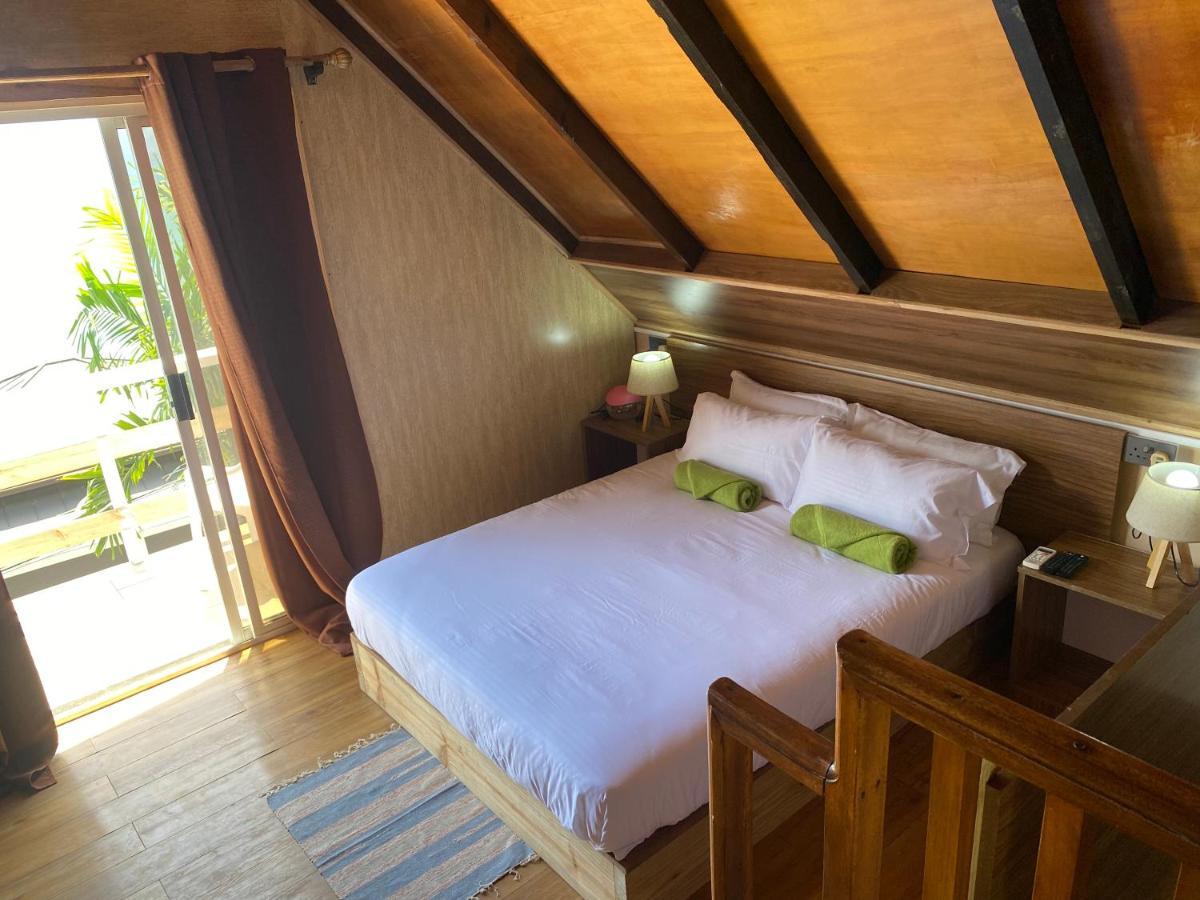 Mouggae Blues Villas Beau Vallon  Εξωτερικό φωτογραφία